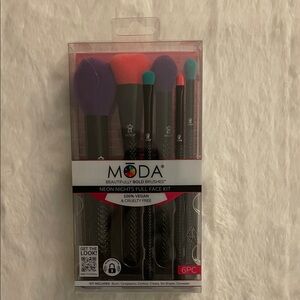 Moda Bold Neon Makeup 6 piece Brush Set  NIP